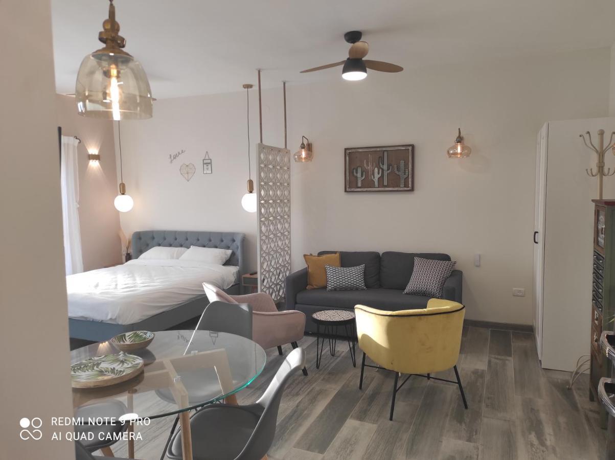 Bar Suite Ейн-Геді Екстер'єр фото